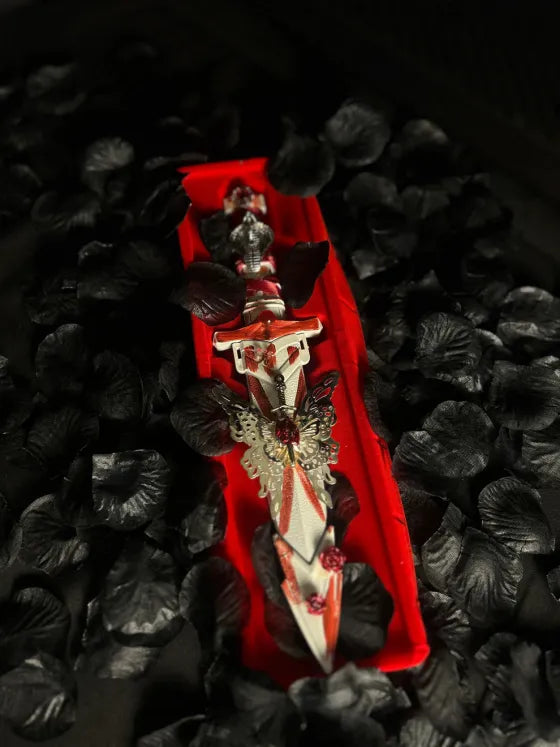 Veyra Vault™ Dagger